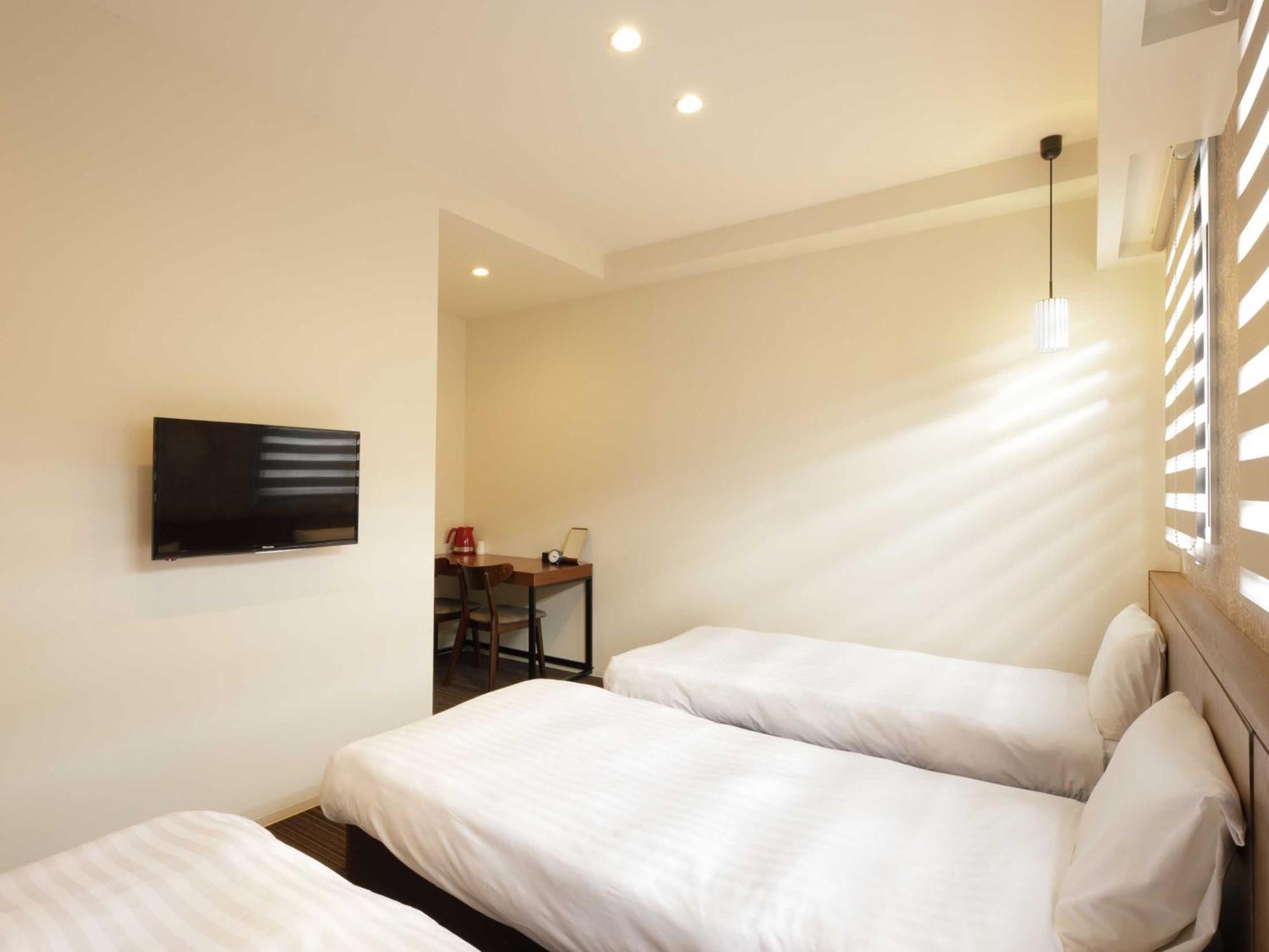 Smart Place Inn Kyoto Nijojo-Mae Station Экстерьер фото