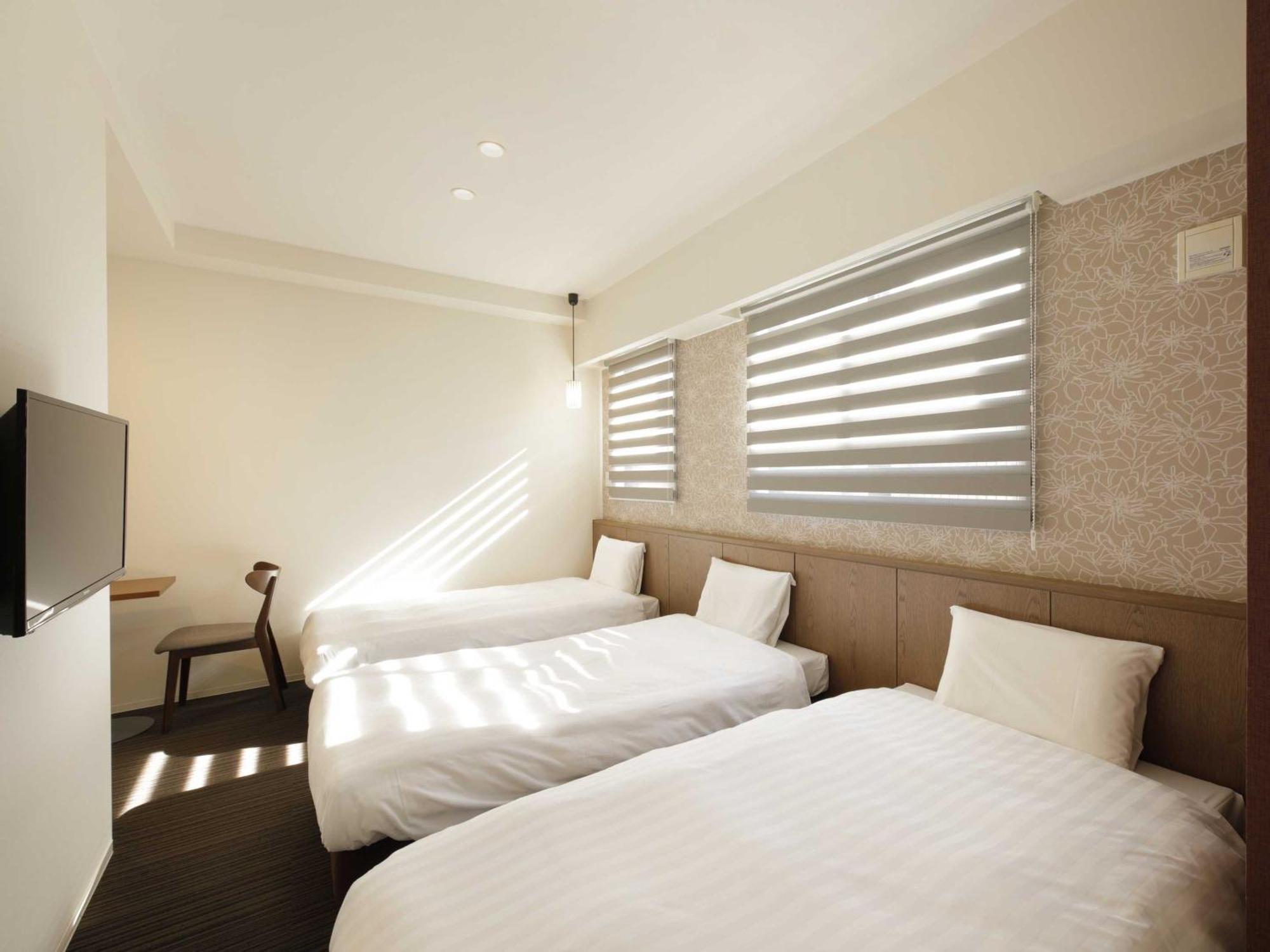 Smart Place Inn Kyoto Nijojo-Mae Station Экстерьер фото